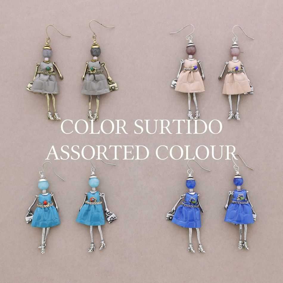 METAL DOLL EARRINGS