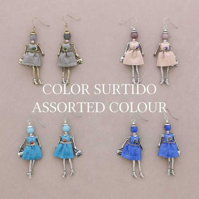 METAL DOLL EARRINGS