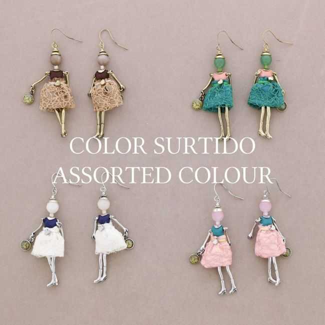 DOLL PENDANT EARRINGS