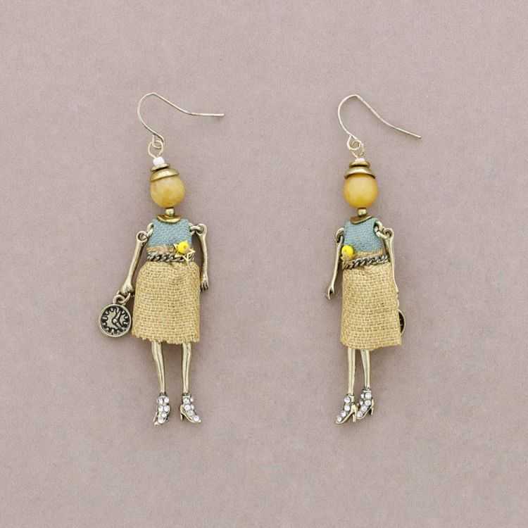 PENDANT EARRINGS DOLL