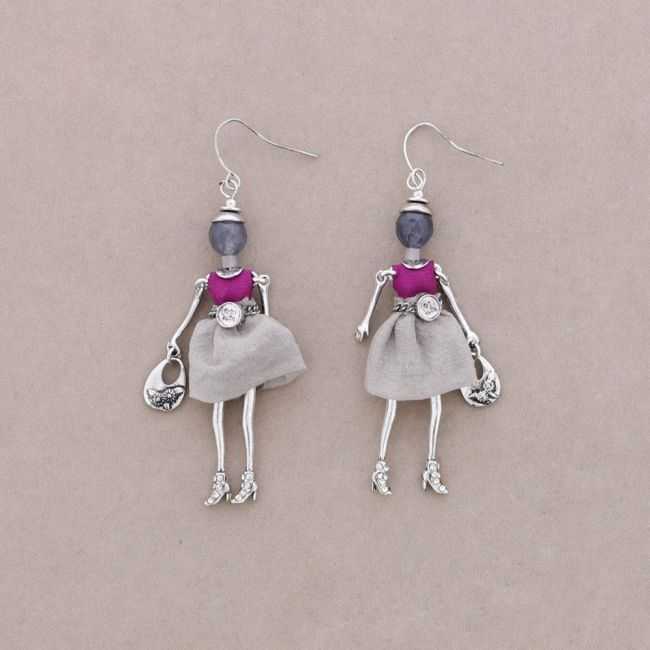DOLL PENDANT EARRINGS