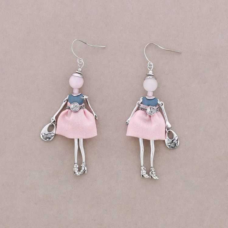 PENDIENTES COLG. MUNECA 2