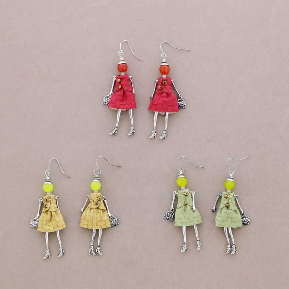METAL DOLL EARRINGS