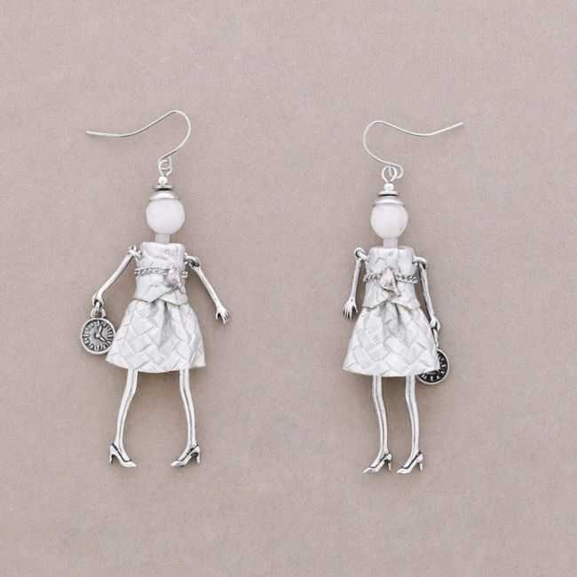 METAL DOLL EARRINGS