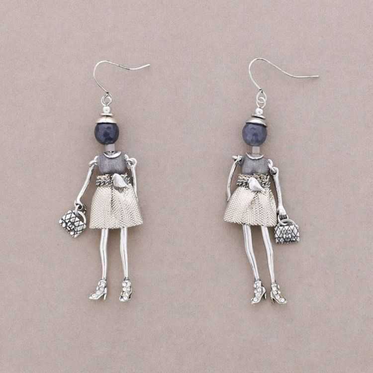 DOLL PENDANT EARRINGS