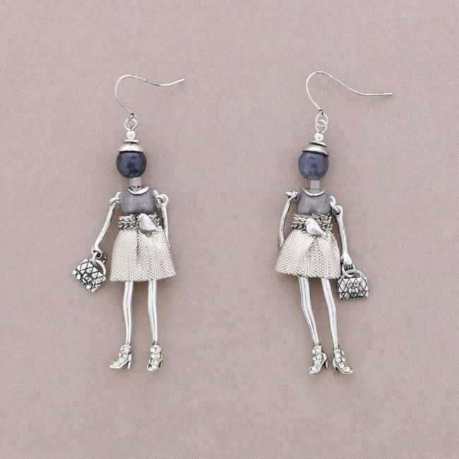 DOLL PENDANT EARRINGS