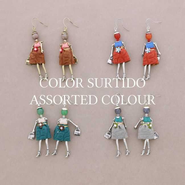 DOLL PENDANT EARRINGS