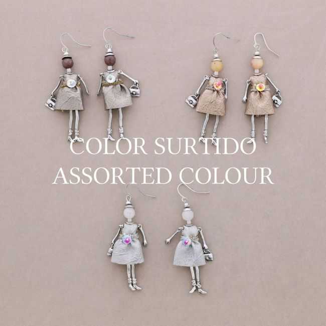 METAL DOLL EARRINGS