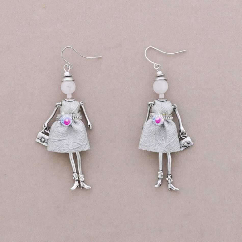 METAL DOLL EARRINGS