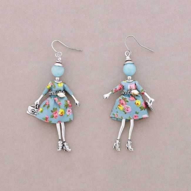 DOLL PENDANT EARRINGS