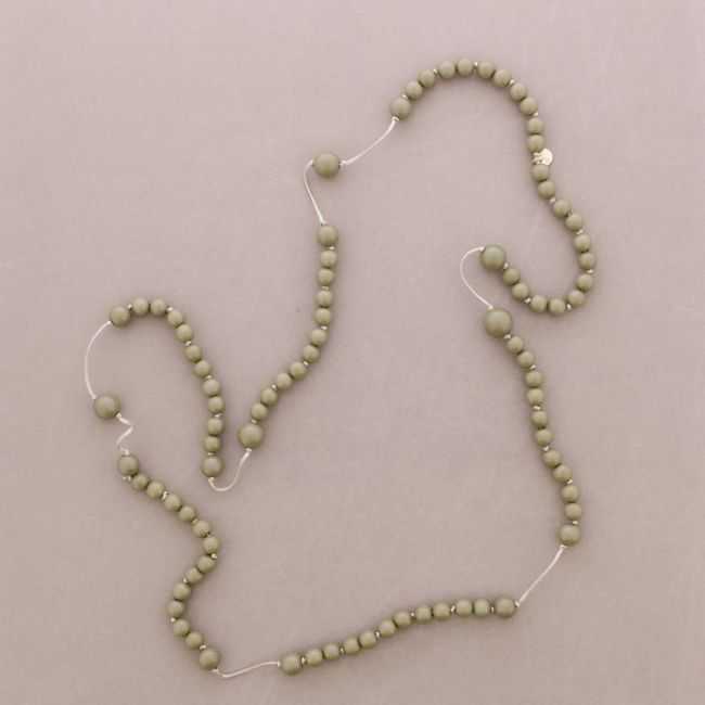 LONG NECKLACE WITH RESIN BEADS 120CM