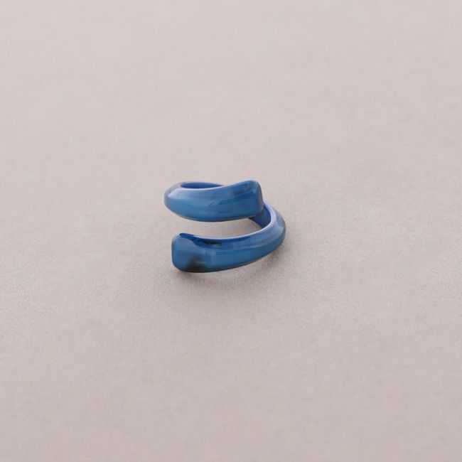 RESIN SPIRAL RING