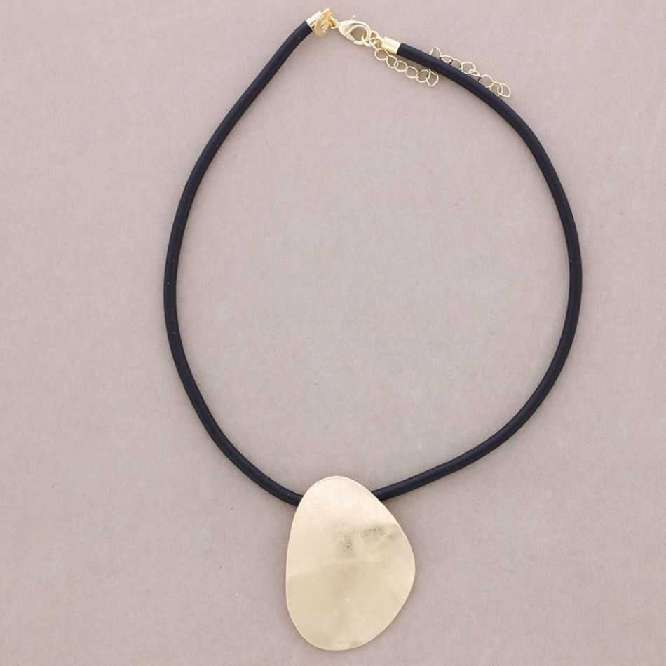 METAL CORD CHOKER PENDANT