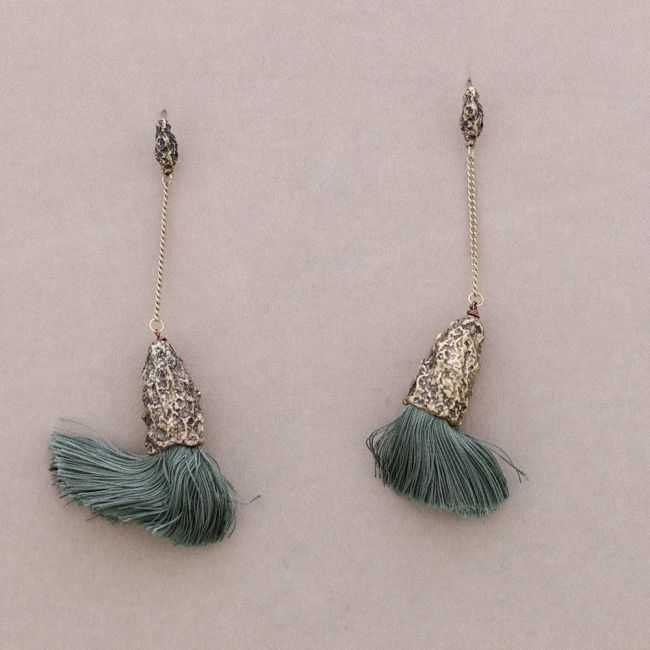 FRINGE HANGING CHAIN EARRINGS