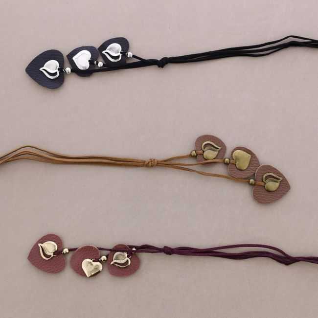 COLLAR LARGO COLG.METAL CUERO