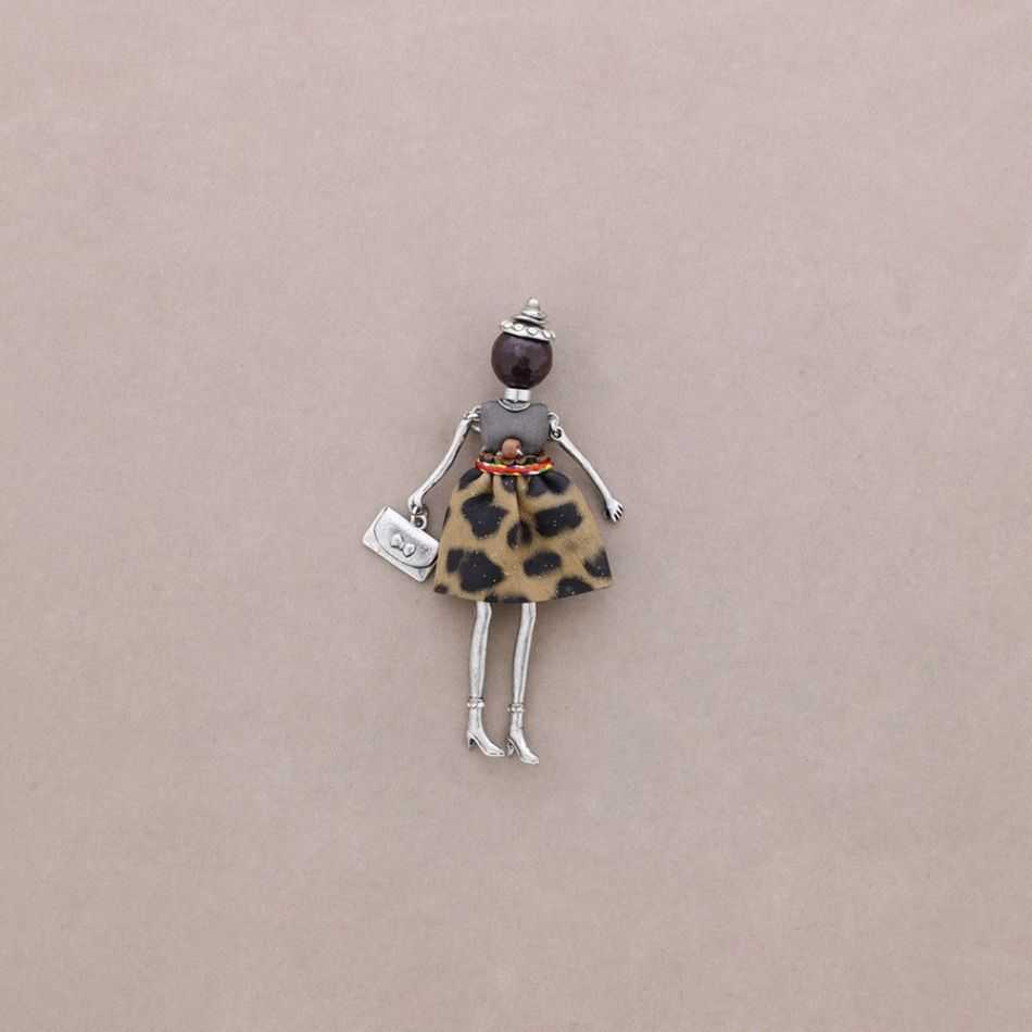 DOLL BROOCH