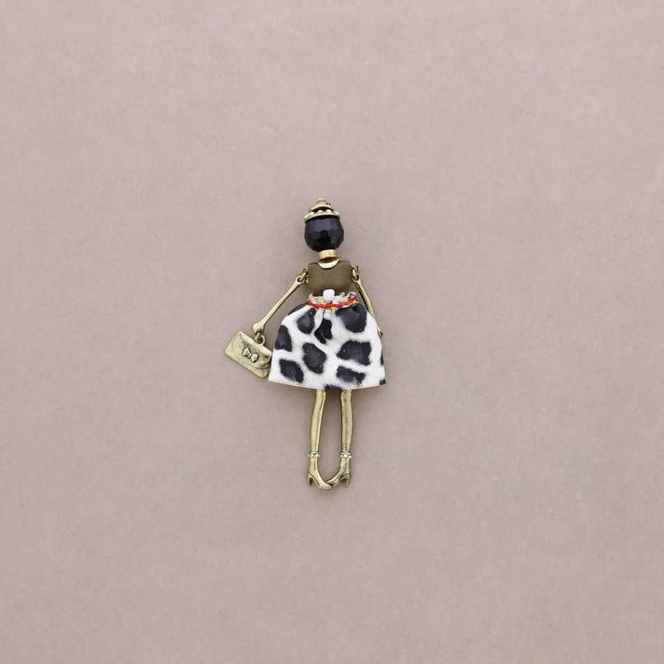 DOLL BROOCH