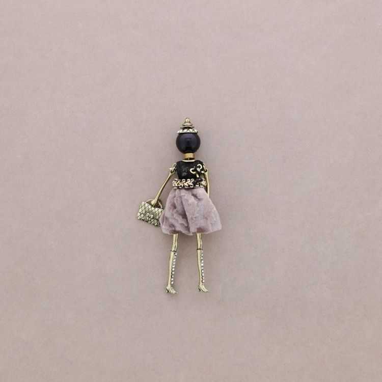 BROCHE MUÑECA 2