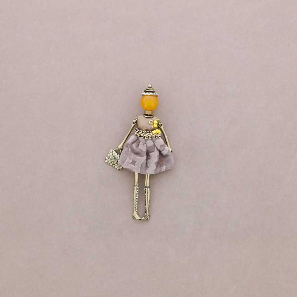 DOLL BROOCH