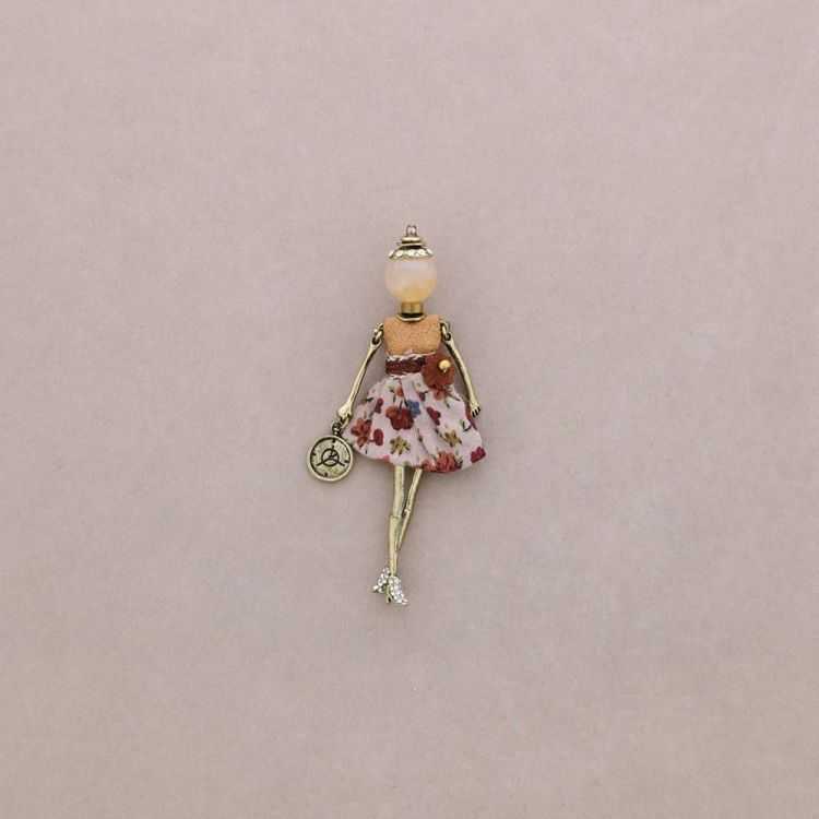 BROCHE MUÑECA 2