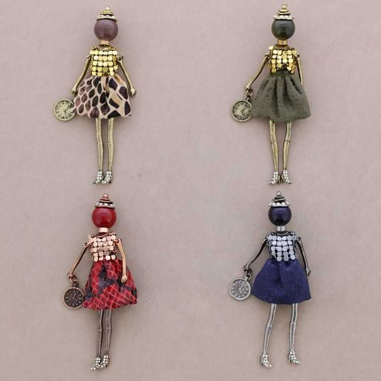BROCHE MUÑECA 2