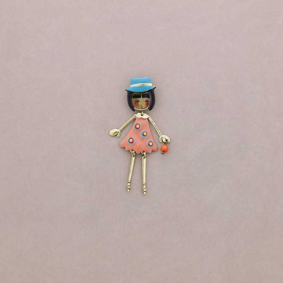 DOLCE BAMBOLINA BROOCH