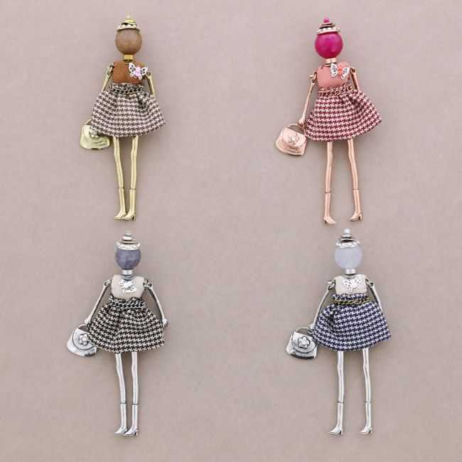 BROCHE COLGANTE MUÑECA