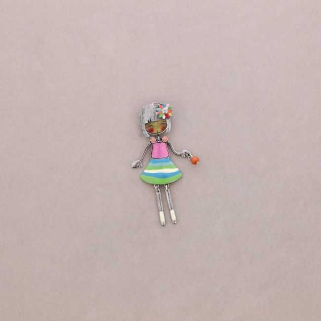 DOLCE BAMBOLINA BROOCH