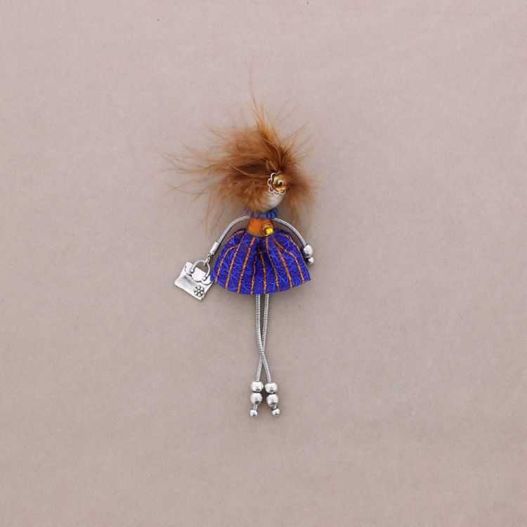 LADY QUEEN DOLL BROOCH 2