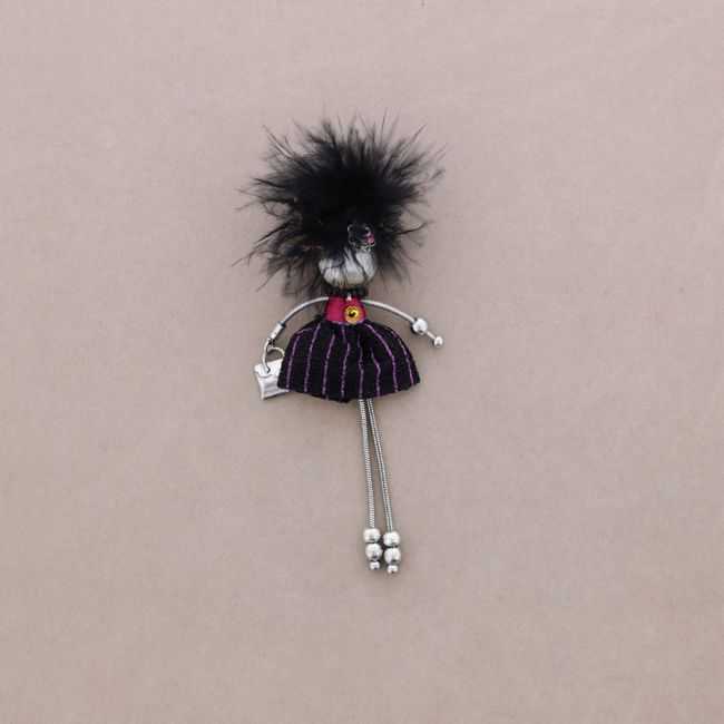LADY QUEEN DOLL BROOCH