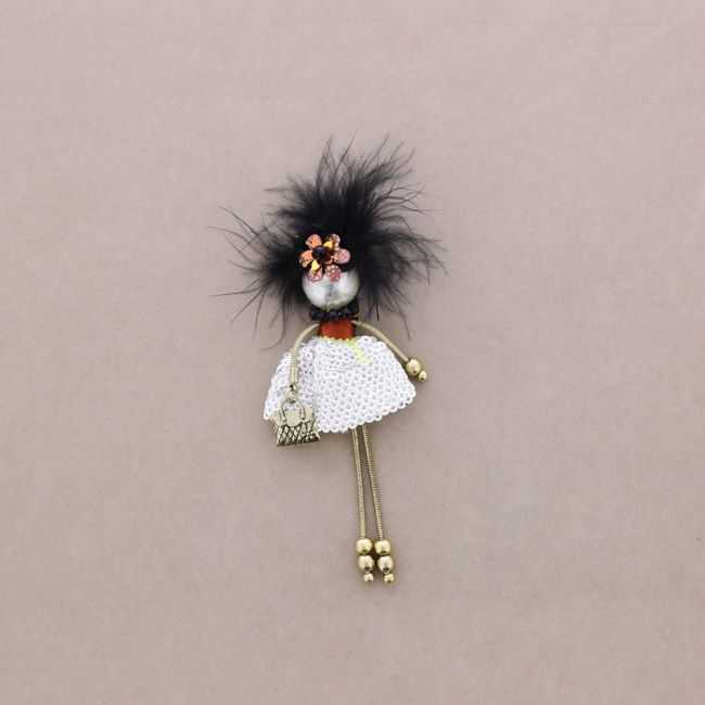LADY QUEEN DOLL BROOCH