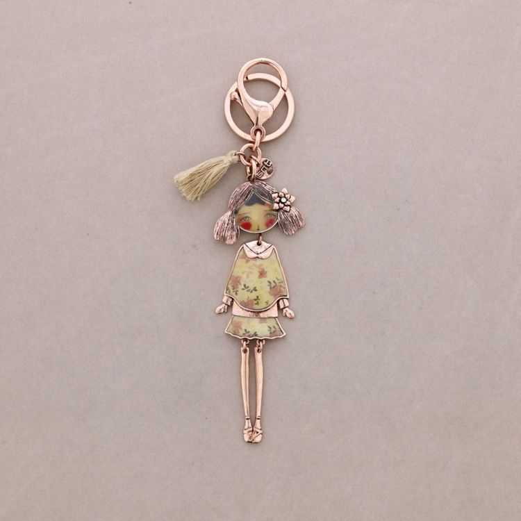 STYLISH DOLL KEYCHAIN