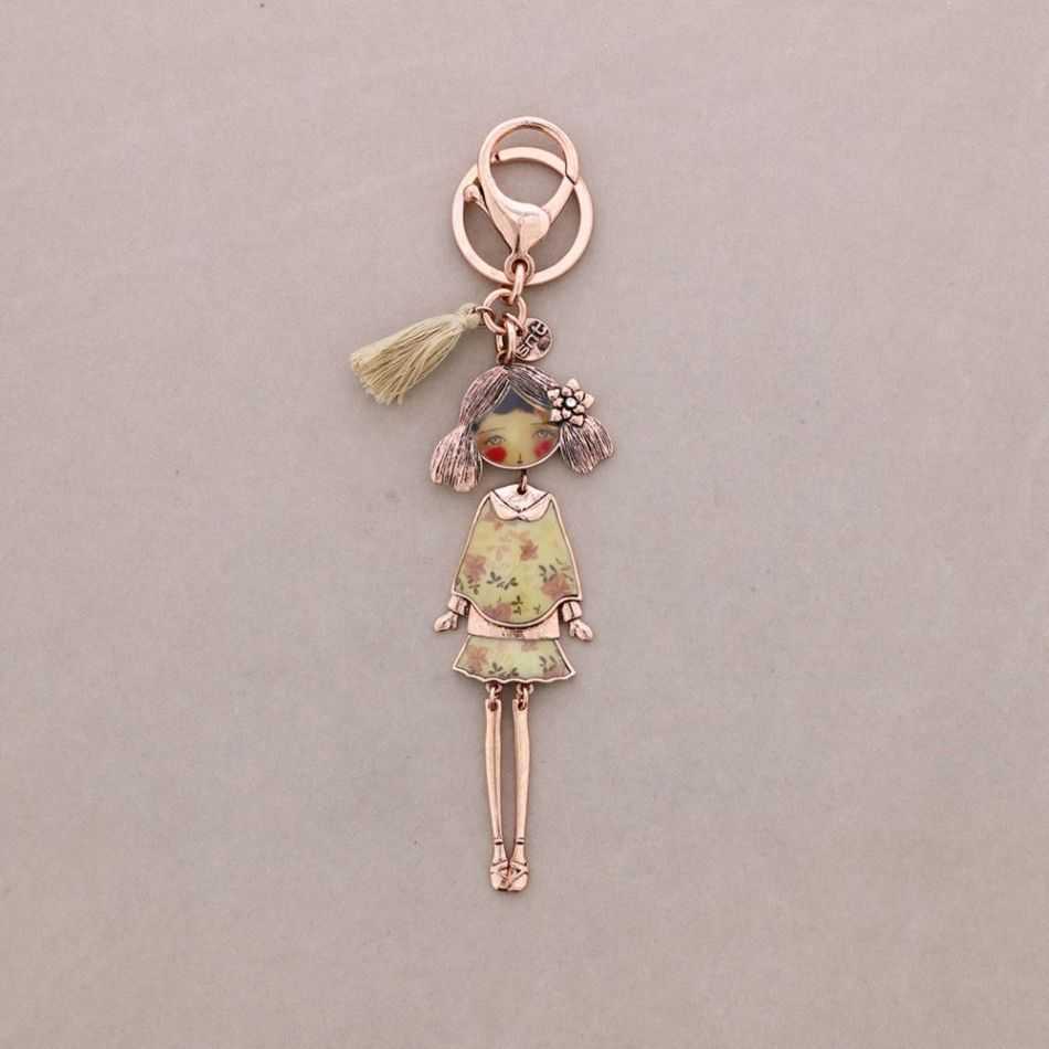 STYLISH DOLL KEYCHAIN