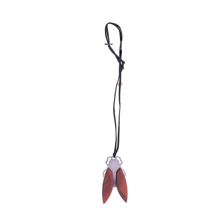 COLLAR LARGO COLGANTE INSECTO RESINA