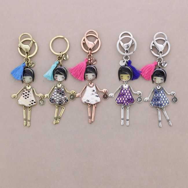 DANCER KEYCHAIN PENDANT