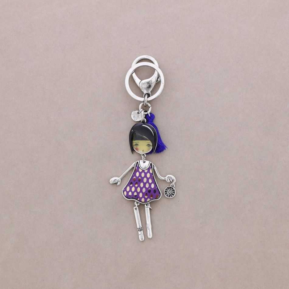 DANCER KEYCHAIN PENDANT