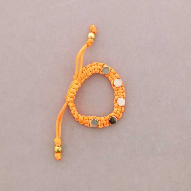 MACRAME BRACELET WITH RIVETS