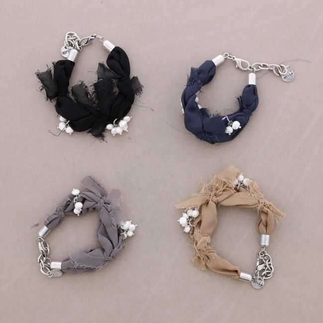 FABRIC BRACELET WITH CULTURED PEARLS