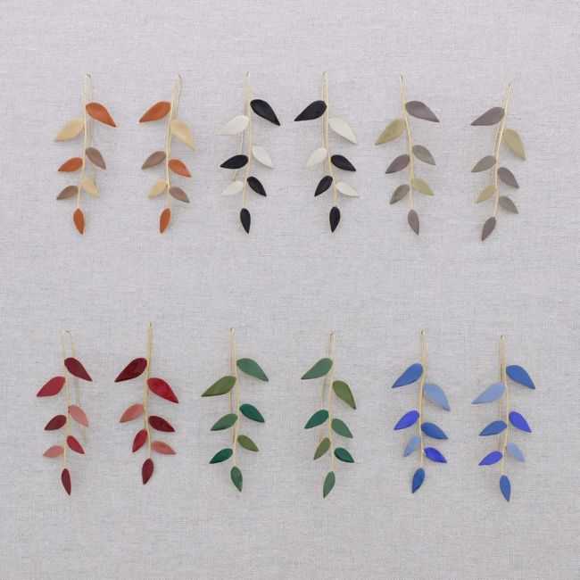 STEEL EARRINGS WITH ENAMEL BRANCH PENDANT