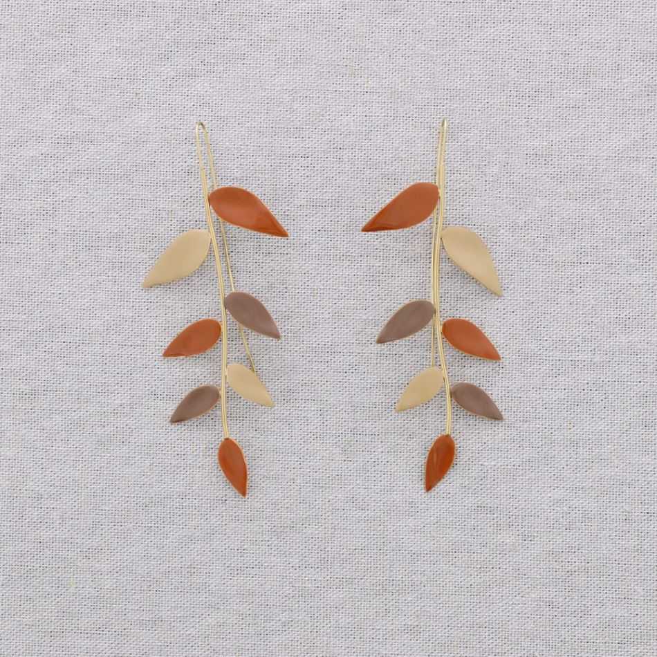 STEEL EARRINGS WITH ENAMEL BRANCH PENDANT