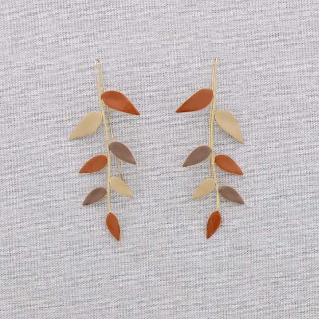 STEEL EARRINGS WITH ENAMEL BRANCH PENDANT
