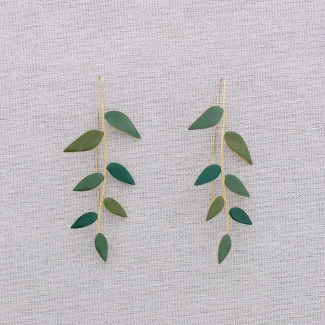 STEEL EARRINGS WITH ENAMEL BRANCH PENDANT