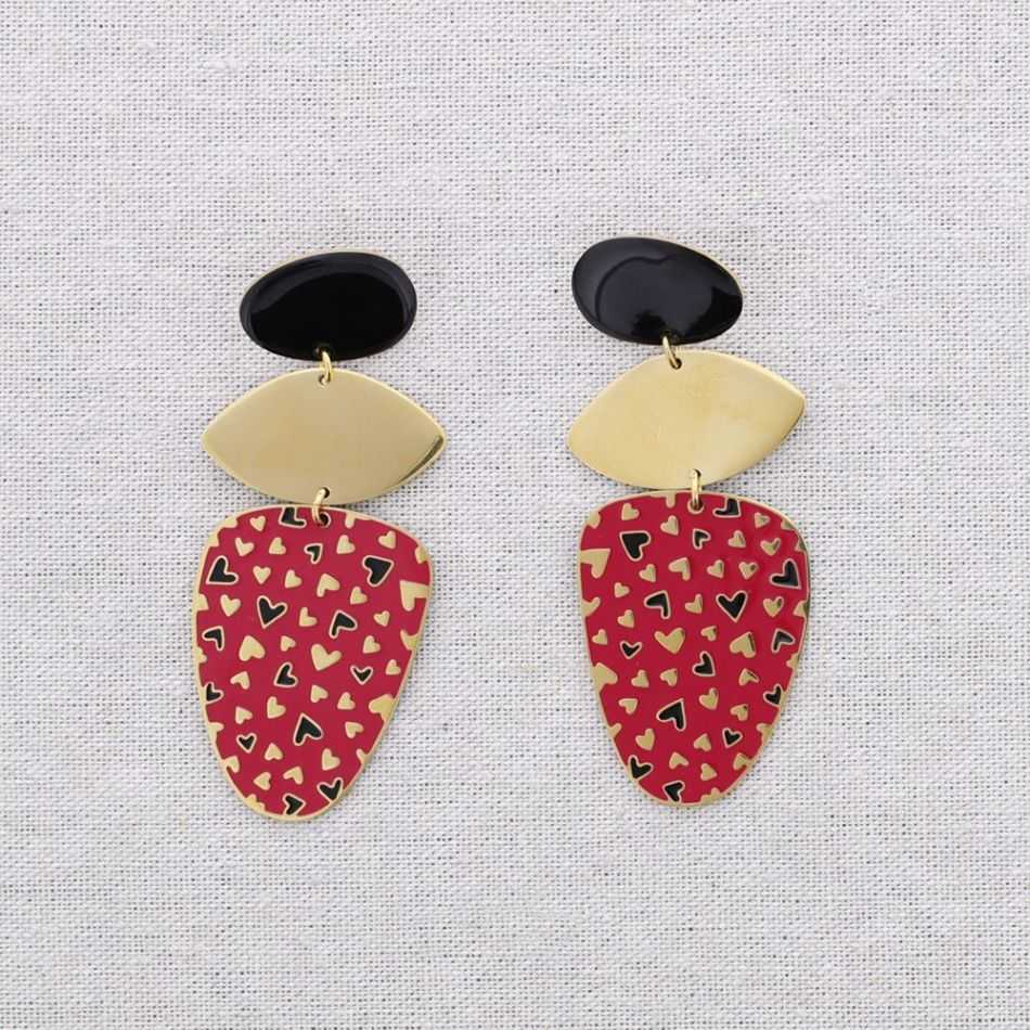 STEEL PENDANT EARRINGS IN THE SHAPE OF HEARTS WITH ENAMEL