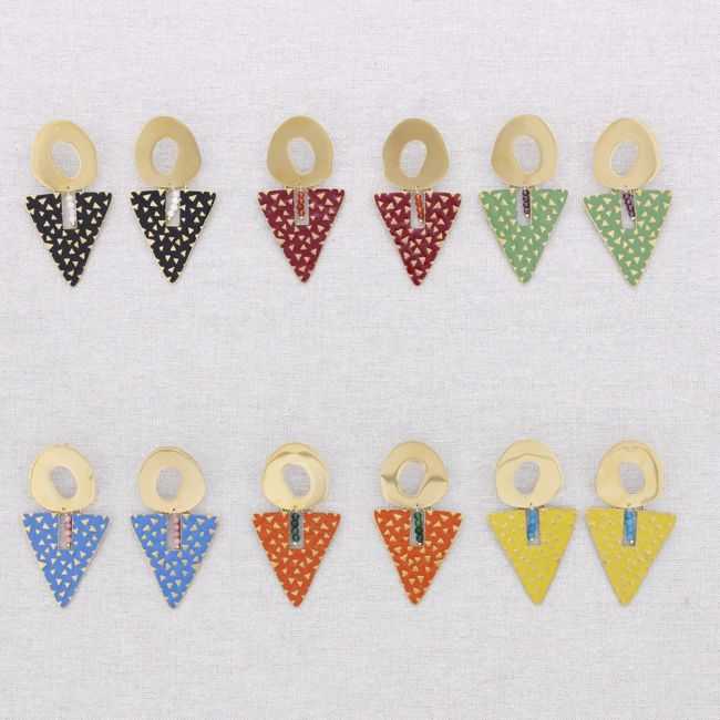 STEEL EARRINGS TRIANGULAR ENAMEL PENDANT RING
