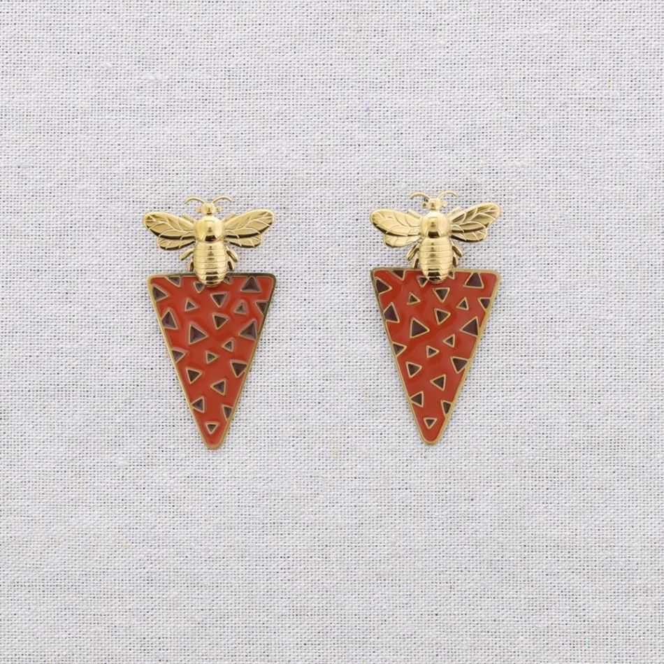 STEEL INSECT PENDANT EARRINGS TRIANGULAR ENAMEL