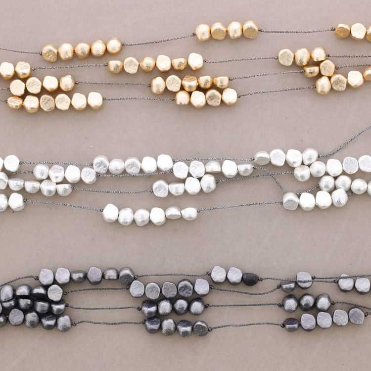 LONG DOUBLE IMITATION NACRE NECKLACE 2