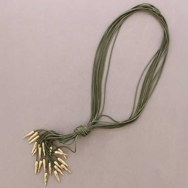 COLLAR LARGO NUDO COLGANTE CORDÓN METAL