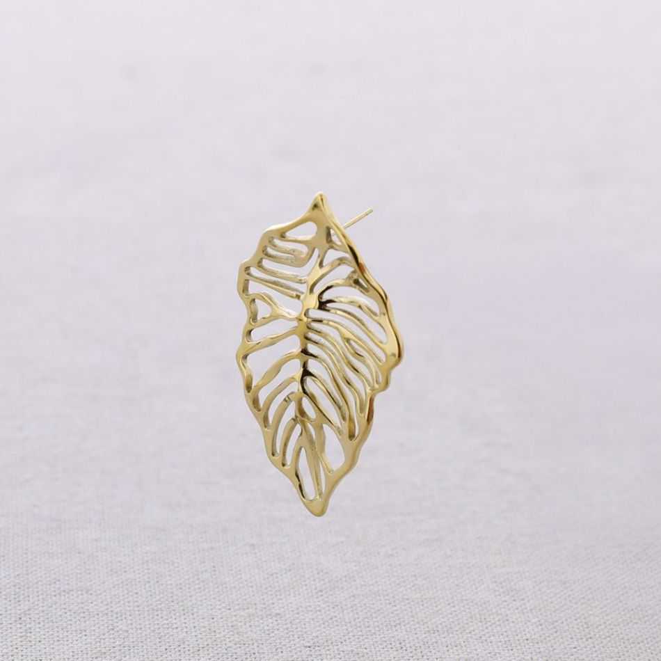 STEEL LEAF EARRINGS