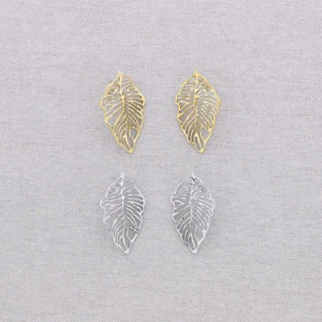 STEEL LEAF EARRINGS