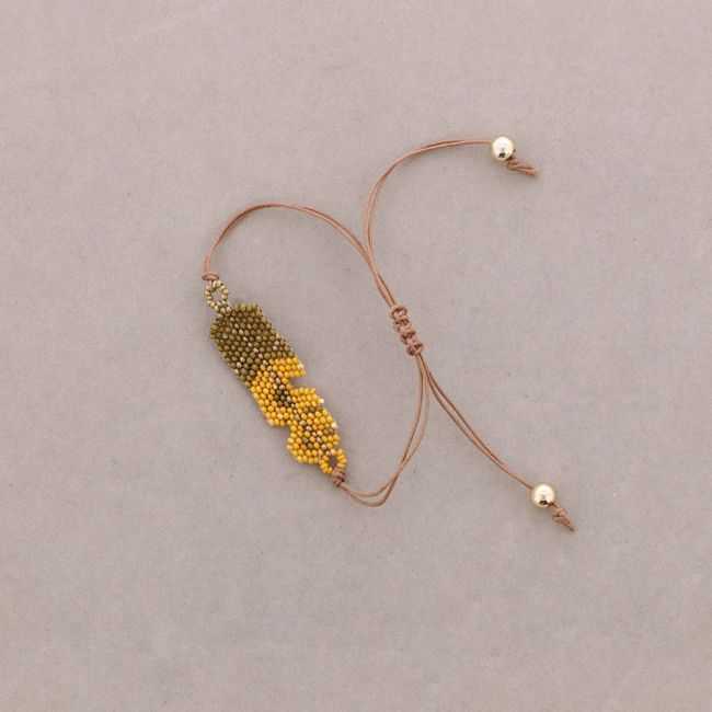 PULSERA ÉTNICA MACRAMÉ HOJA ABALORIOS